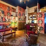 Sorcier Magique - Immersive Cinema 4k Laser & Air-cond & Parking *