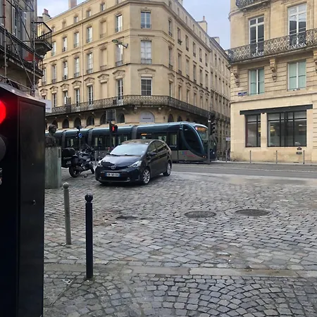 Daire Sorcier Magique - Immersive Cinema 4K, Air-Cond & Parking *