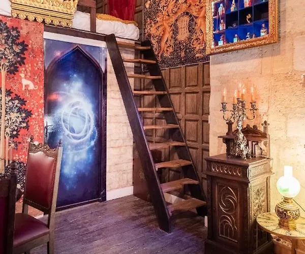 Sorcier Magique - Immersive Cinema 4k Laser & Air-cond & Parking *